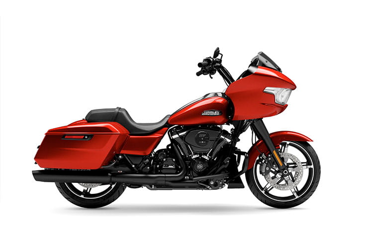 Harley-Davidson Street Road Glide 2024 Review Details Spec Price_06