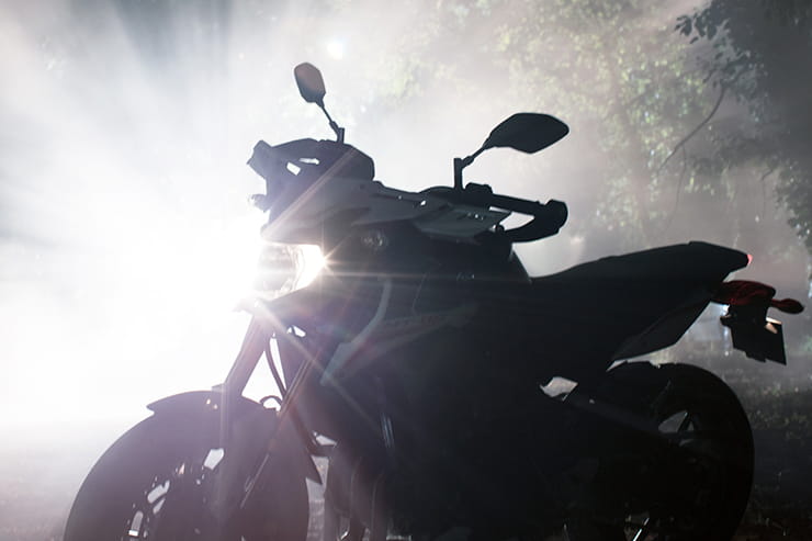 2014 Yamaha MT-09 Street Rally Review Used Price Spec_09