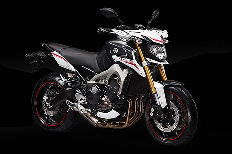 2014 Yamaha MT-09 Street Rally Review Used Price Spec_10