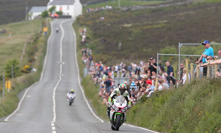 James Hillier 2016 Isle of Man TT Superbike Race 
