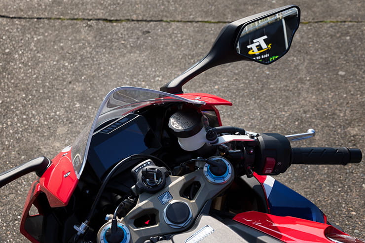 Controls and dashboard of the Fireblade