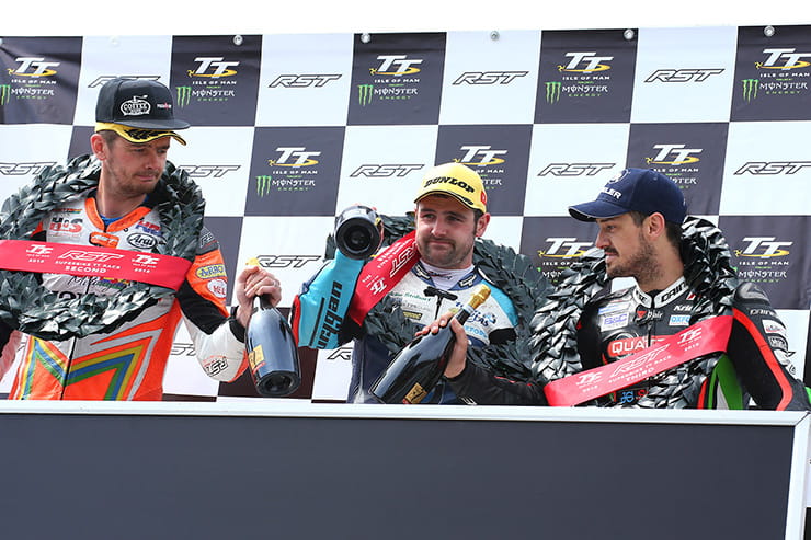 (l-r) Cummins, Dunlop and Hillier on the podium