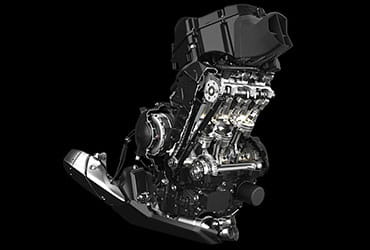Daytona 675 engine