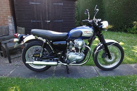 Nice and clean Kawasaki W650 is for sale at Bennetts Free Classifieds and ripe for getting the hacksaw out to turn it into a real Scrambler or Bobber.
