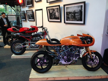 Red Max Speed Shop's stunning collection including the awesome 900 Desmo