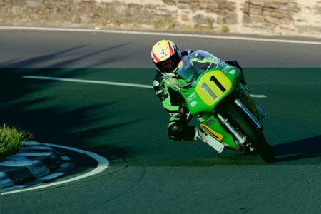 Ian Lougher wins Bennetts 500cc Classic TT