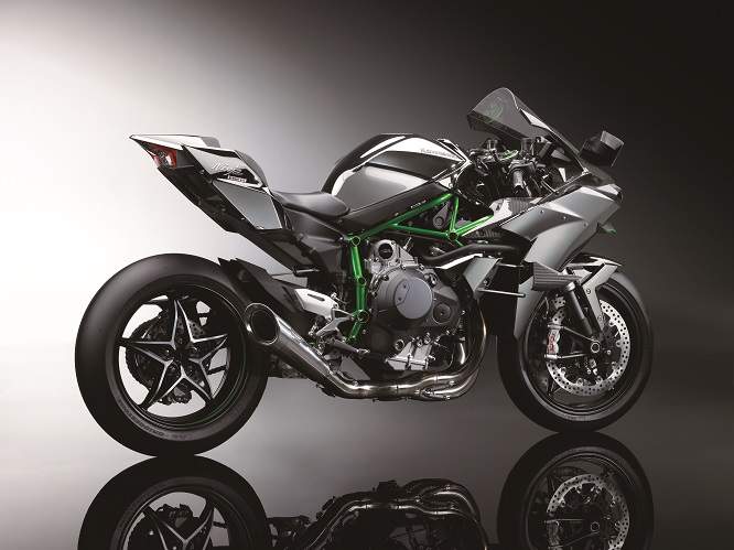 2015 version of the H2. This is the Ninja H2R, complete with 296bhp