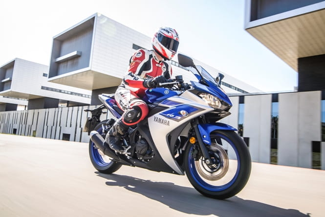 Yamaha's brand new R3 with its brand new 320cc motor