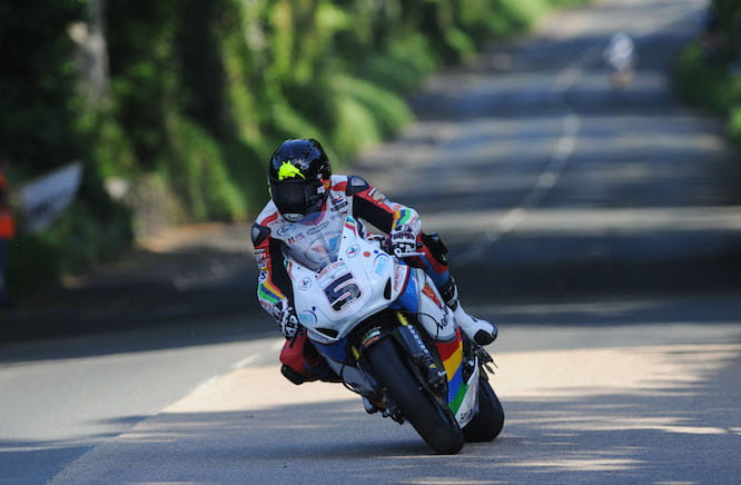Bruce Anstey holds the lap record