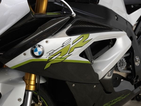 BMW claim C evolution beats S1000RR in acceleration to 60kph