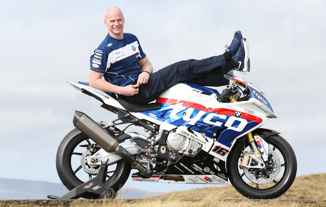 Farquhar joins Tyco BMW for the 2016 TT